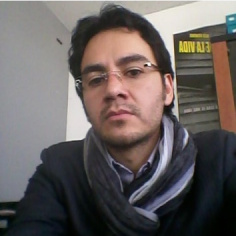 Roberto Almendáriz (Ecuador)